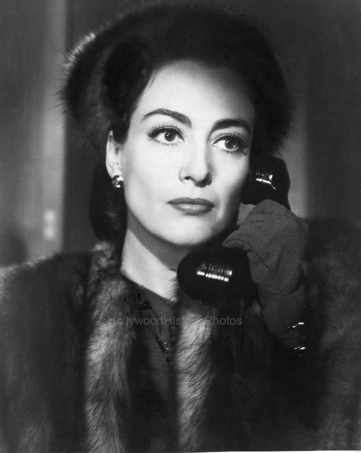 Mildred Pierce ws wm.jpg